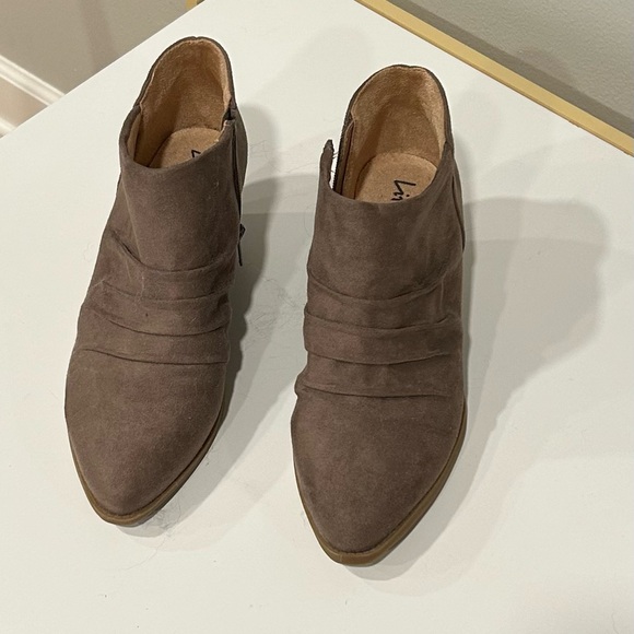 Life Stride Women's Taupe Ankle Booties - Picture 1 of 4